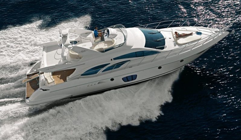 Azimut 62E