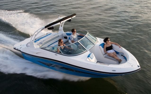 RINKER 216 BR