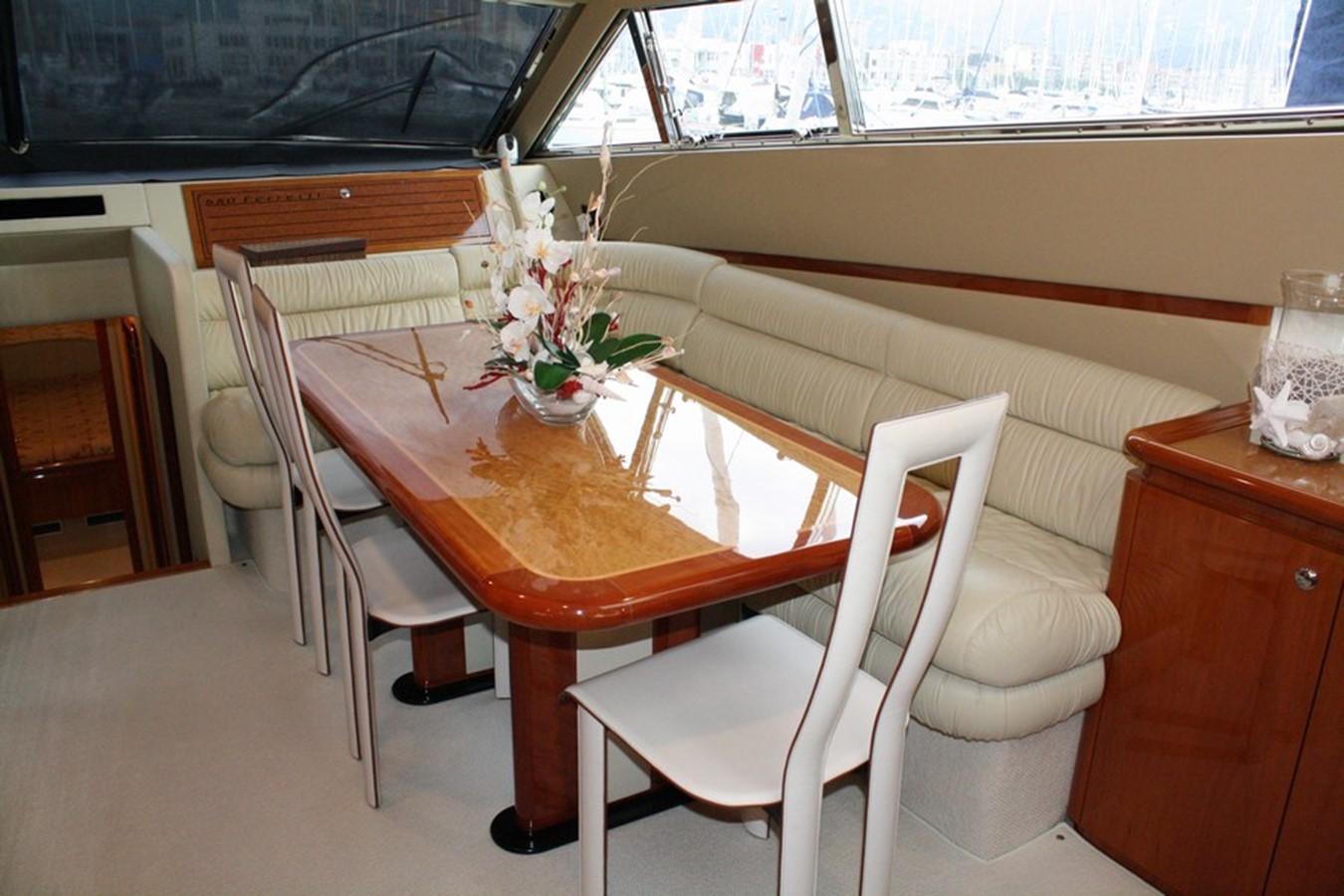 68' FERRETTI 680