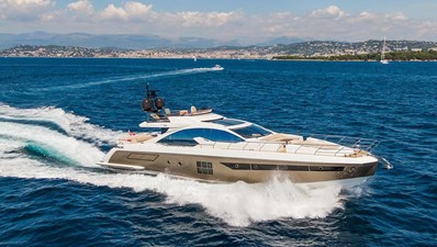 2015 AZIMUT 77S