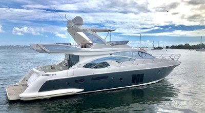 2015 AZIMUT FLYBRIDGE