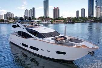 92' SUNSEEKER 2016