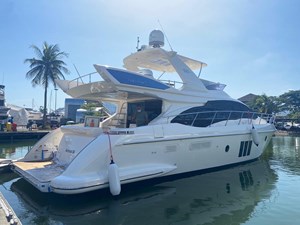 AZIMUT 58 FLYBRIDGE